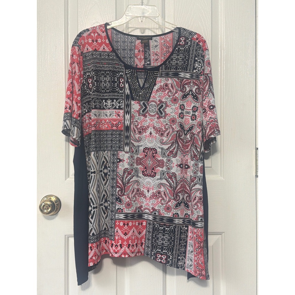 Susan Lawrence Woman 2X Patchwork Paisley Studded V-Neck Tunic Top Pink Navy